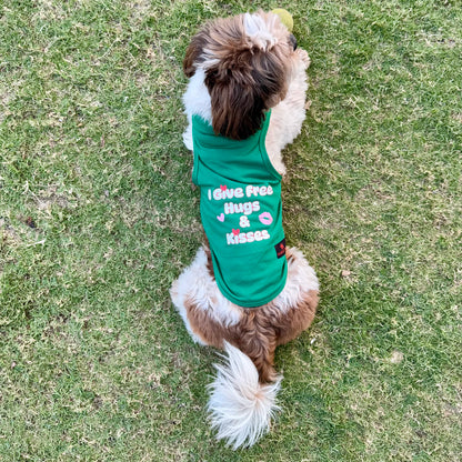 Pawgy Pets T-shirt Green “I give free hugs & kisses” for Dogs & Cats